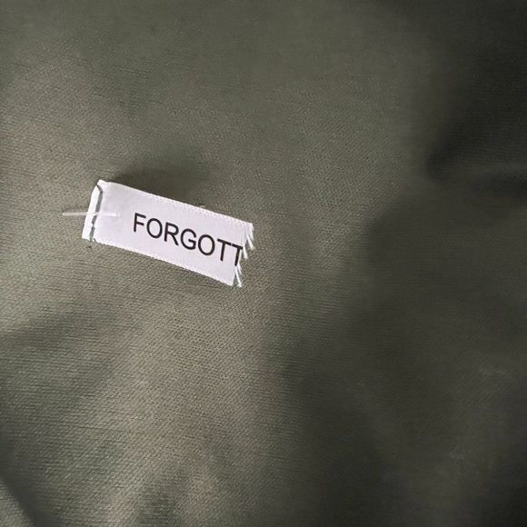 NWOT FORGOTTEN GRACE Olive Green Lined Polyester Skirt (No Size Tag) - Picture 6 of 9